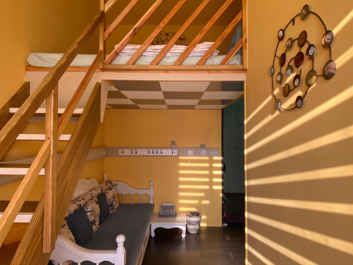 Teacher Cai Homeestay Сяолюцю Екстер'єр фото